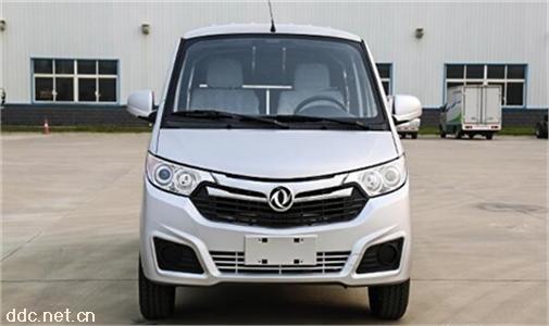  电动物流车面包车